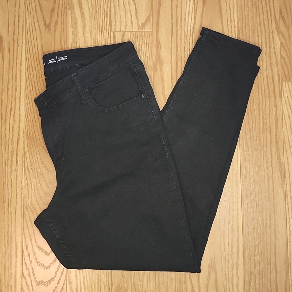 Old Navy mid rise super skinny jeans sz  16